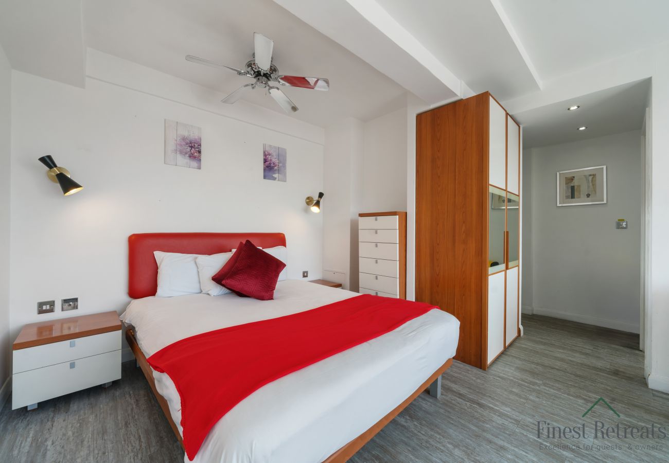 Apartment in London - Roland House - Deluxe Studio D