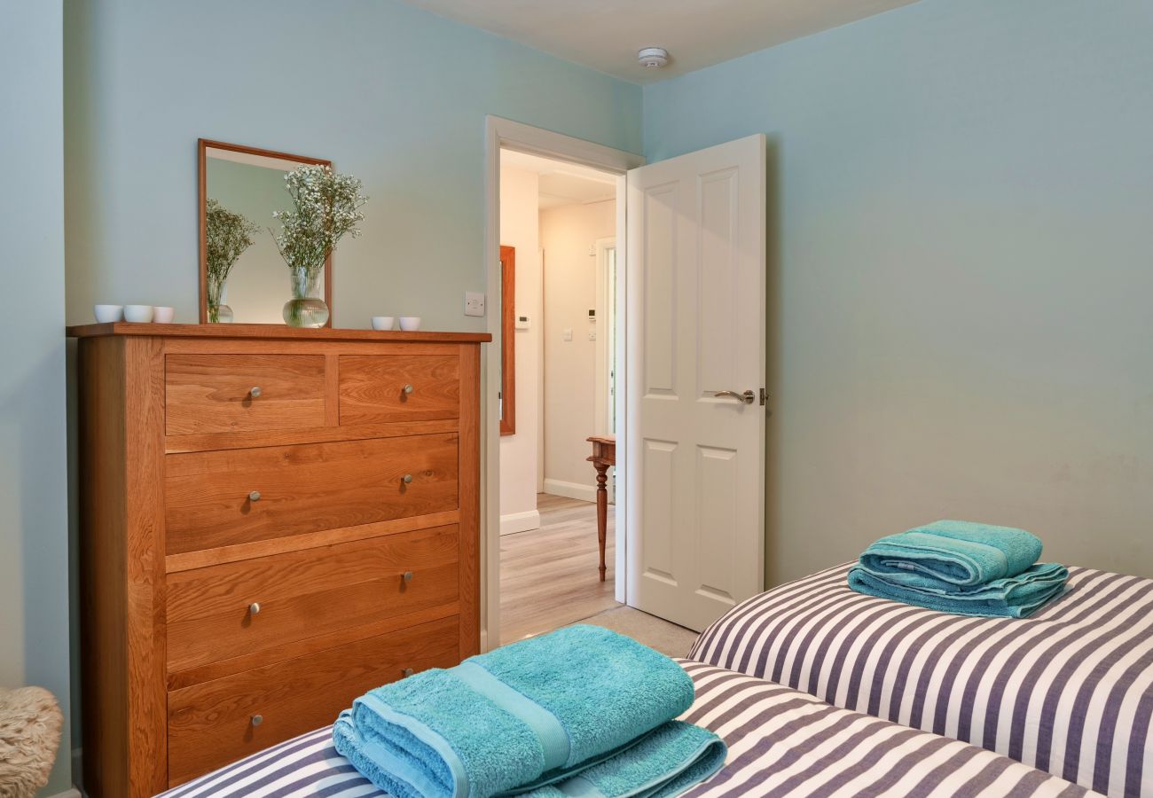 Bungalow in Salcombe - Paw's Rest