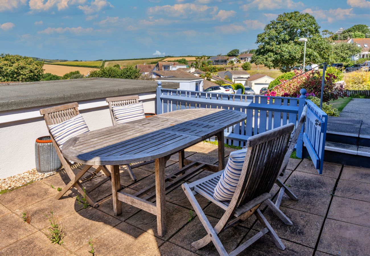 Bungalow in Salcombe - Paw's Rest