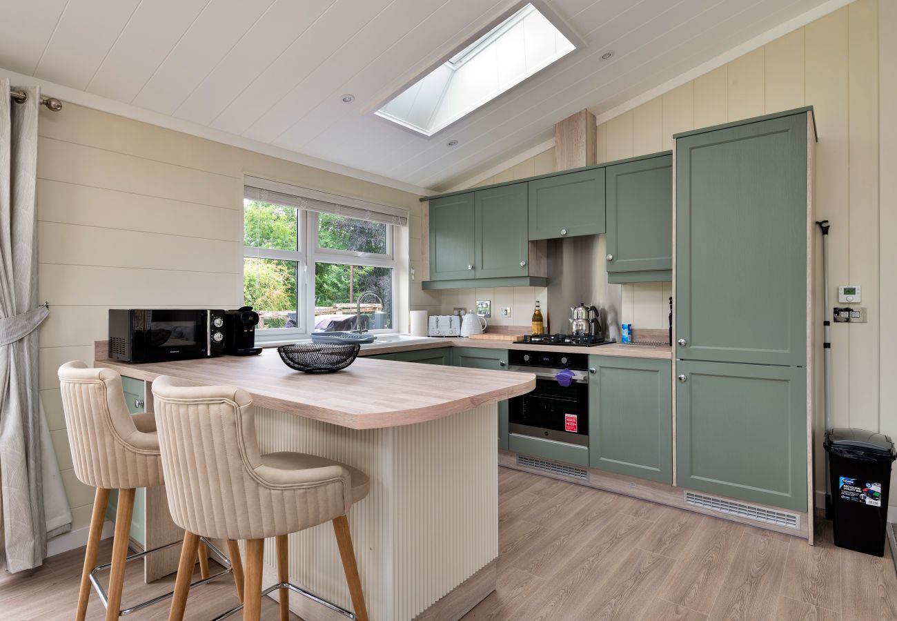 Chalet in Bourn - Cambridge Luxury Lodge