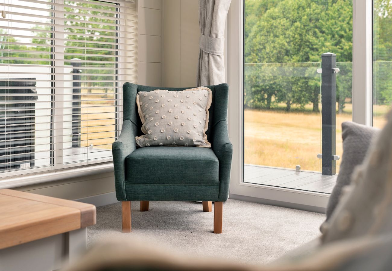 Chalet in Bourn - Cambridge Luxury Lodge
