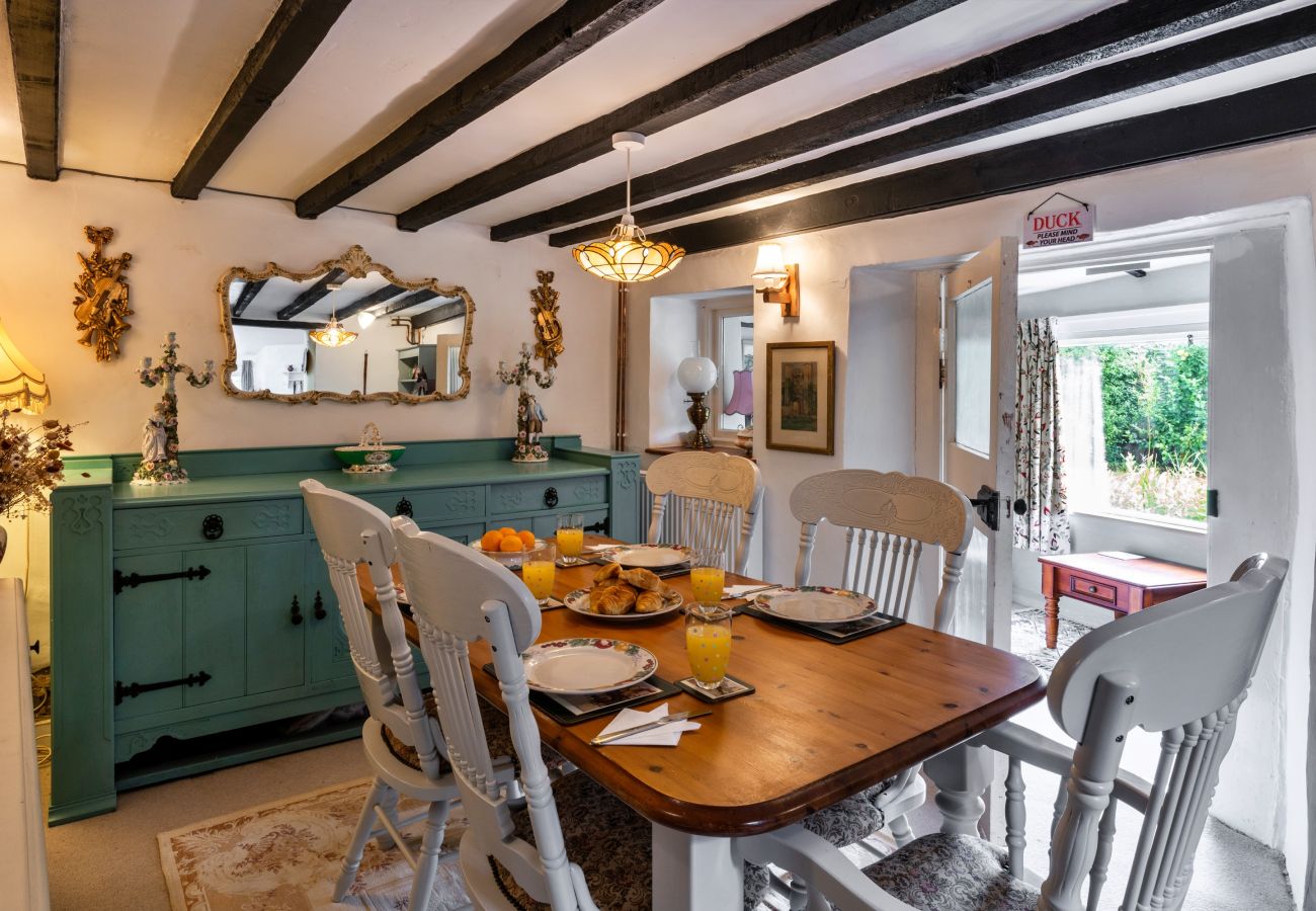 Cottage in Winkleigh - Wisteria Way