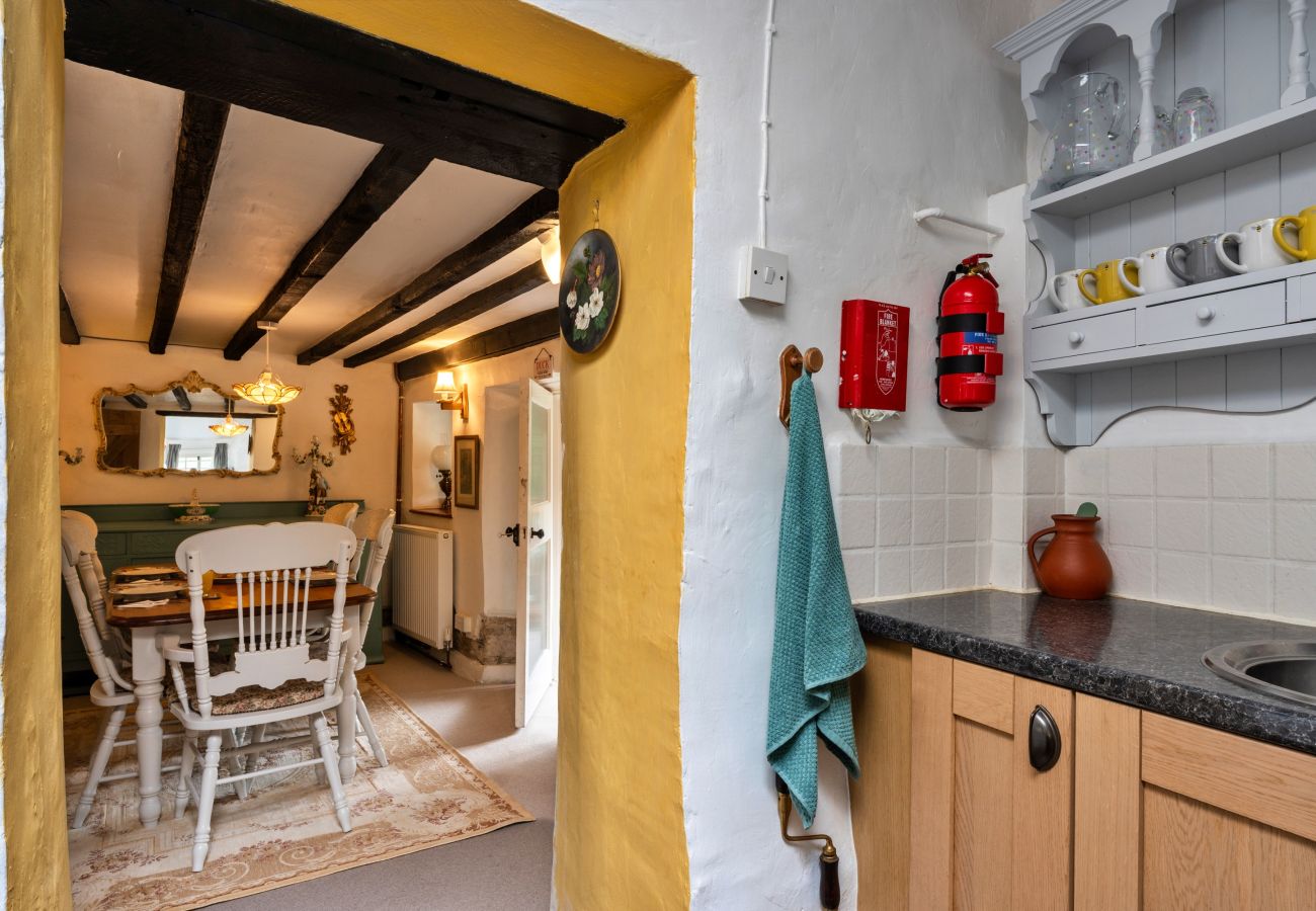 Cottage in Winkleigh - Wisteria Way
