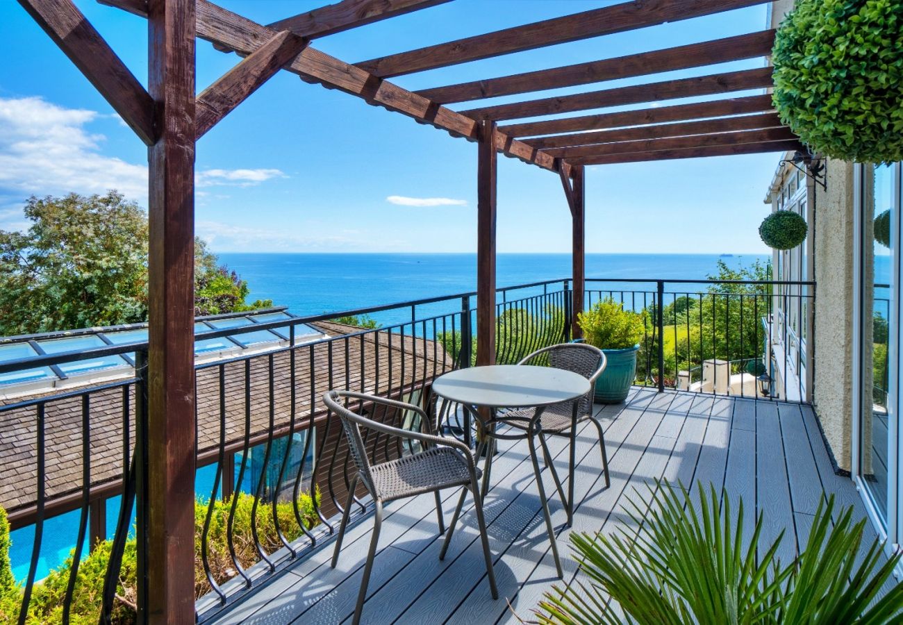 House in Torquay - Cliff Lodge