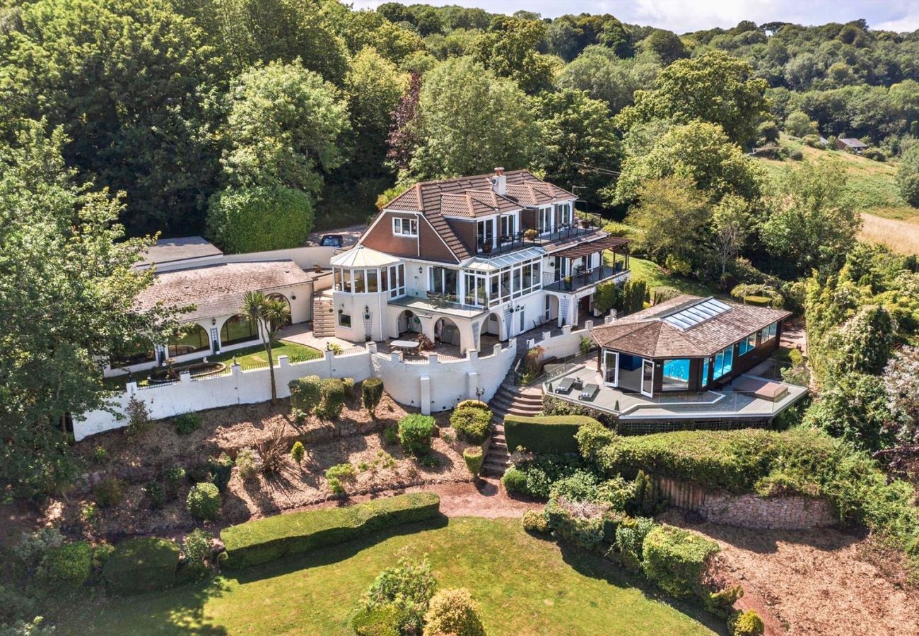 House in Torquay - Cliff Lodge