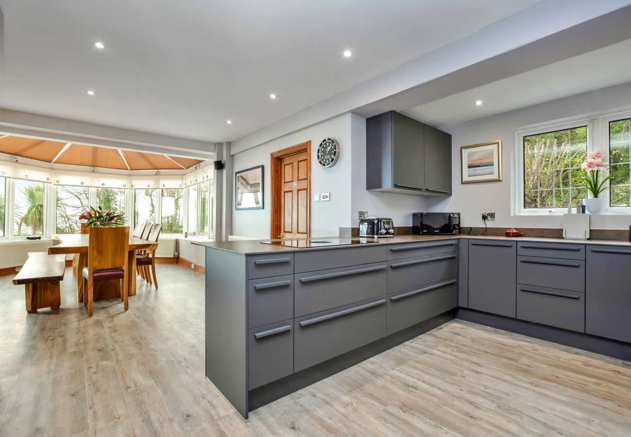 House in Torquay - Cliff Lodge