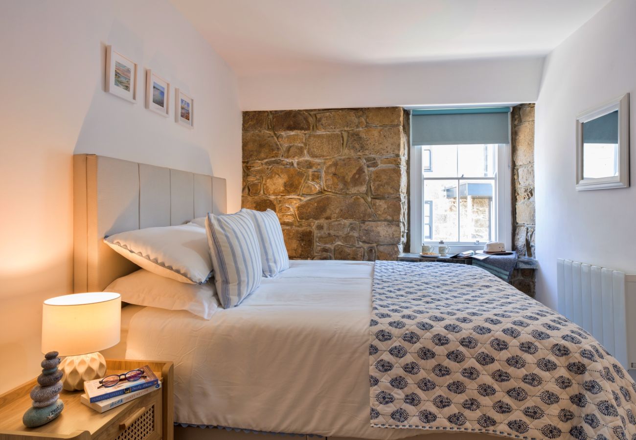 Cottage in St Ives - Harbour One