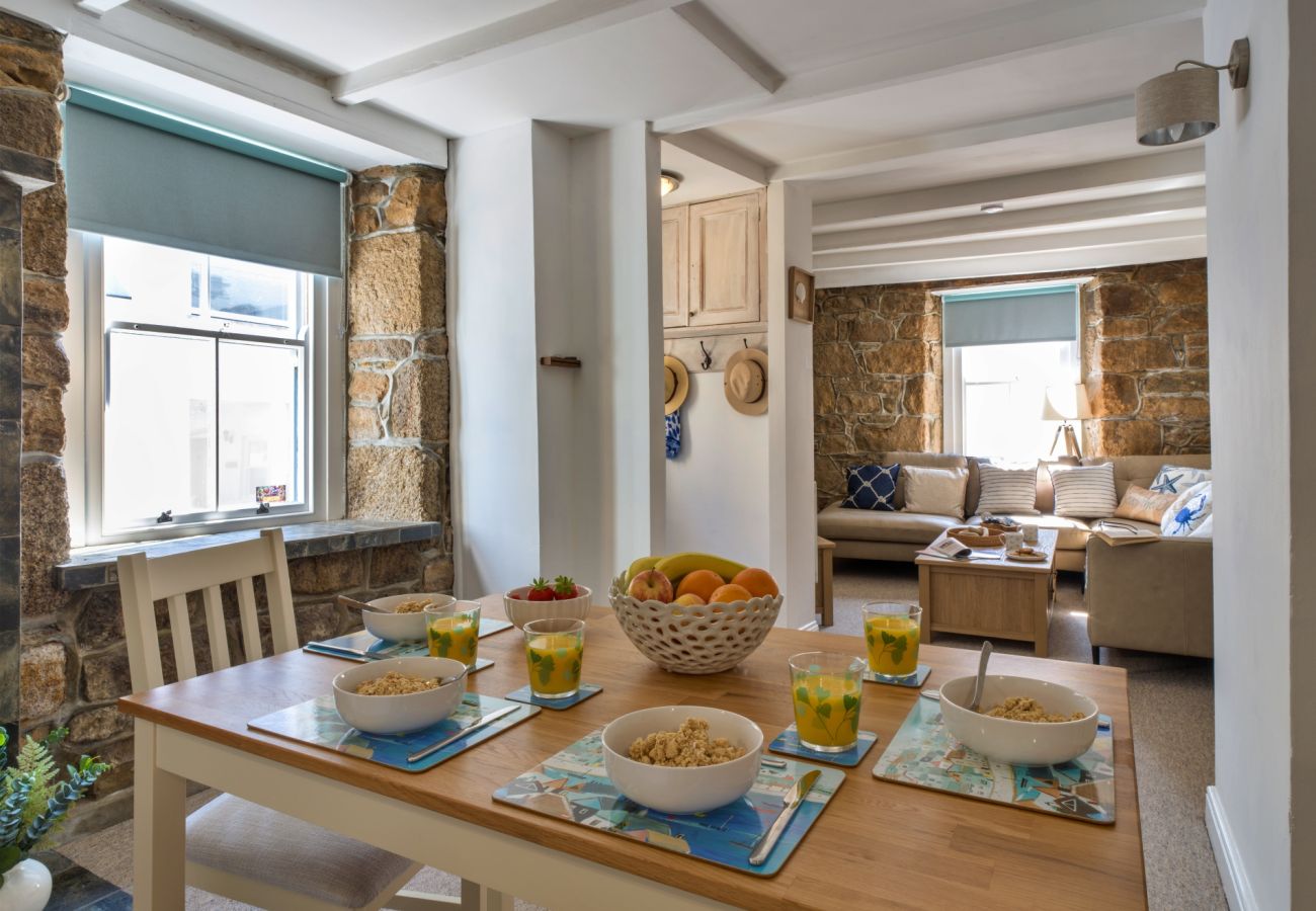 Cottage in St Ives - Harbour One