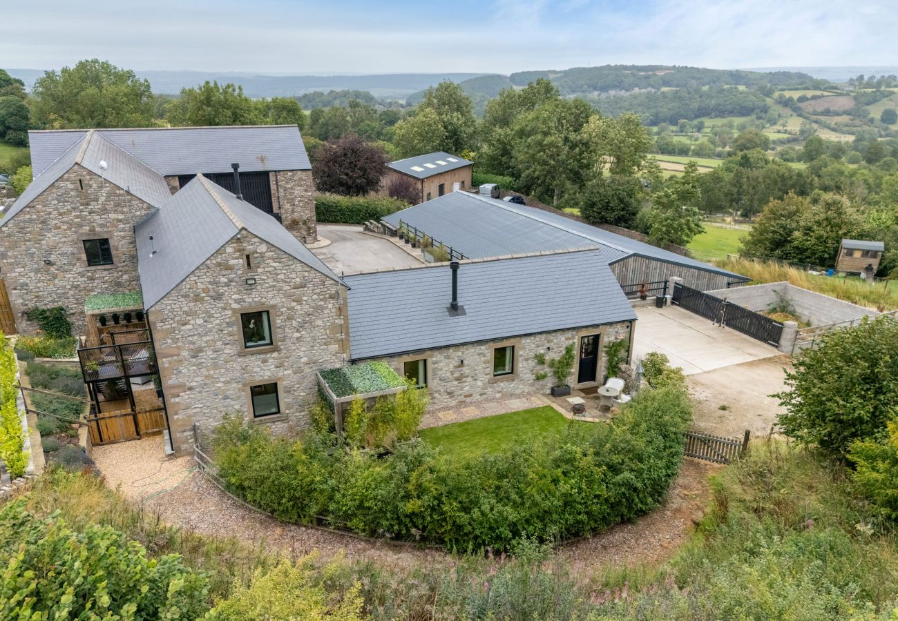 Cottage in Matlock - Westhills Loft