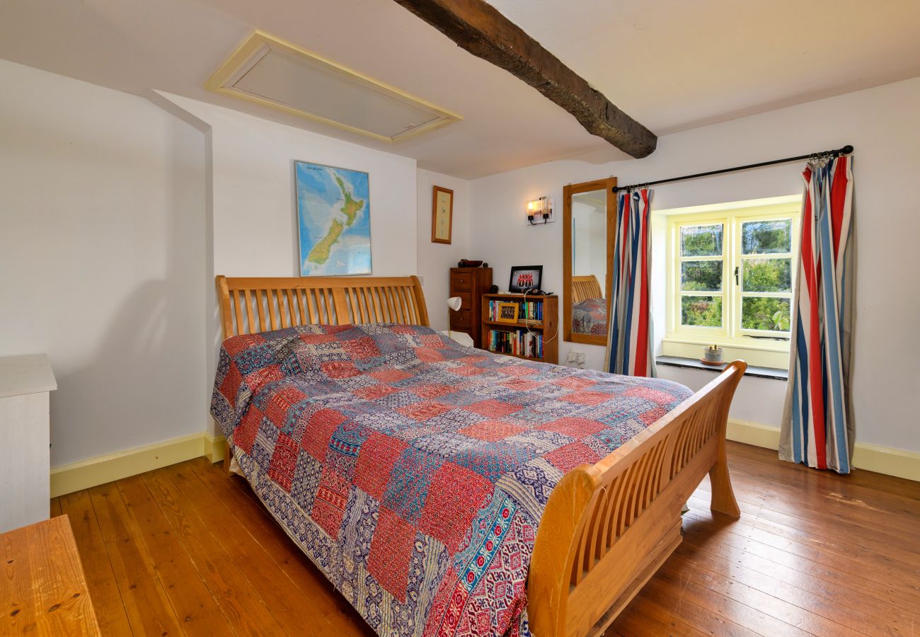 House in Monmouth - Bailey Glace Farmhouse