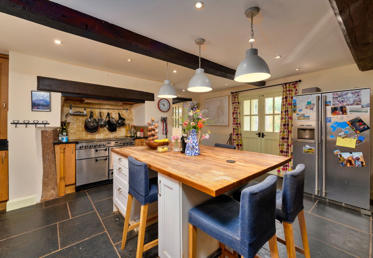 House in Monmouth - Bailey Glace Farmhouse