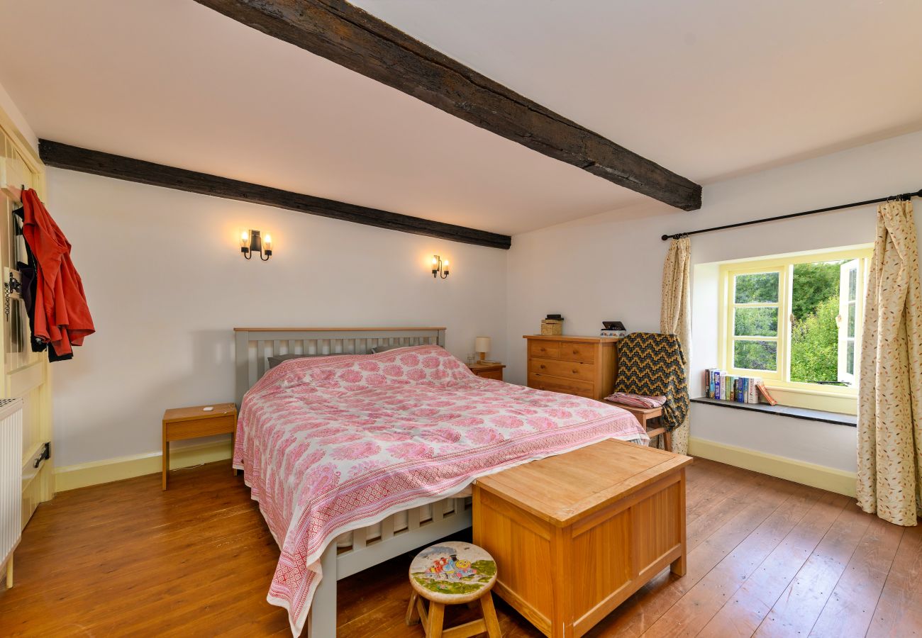 House in Monmouth - Bailey Glace Farmhouse