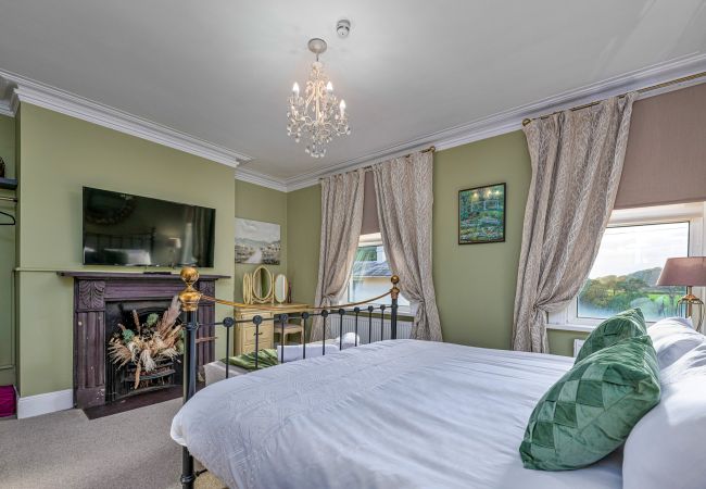 House in Caernarfon - Bryn Derfel House House in Caernarfon - Bryn Derfel House