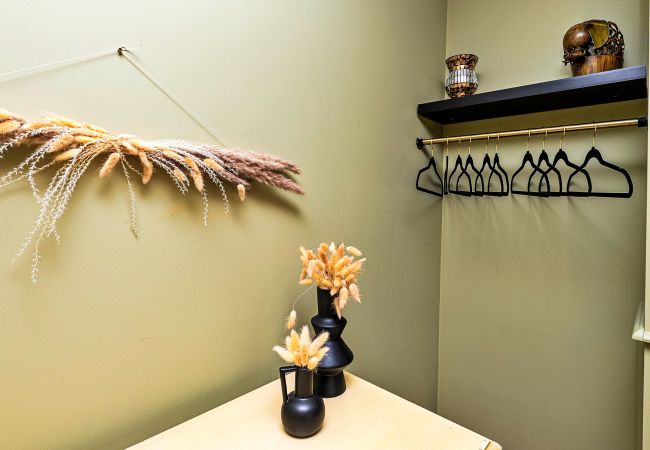 House in Caernarfon - Bryn Derfel House House in Caernarfon - Bryn Derfel House