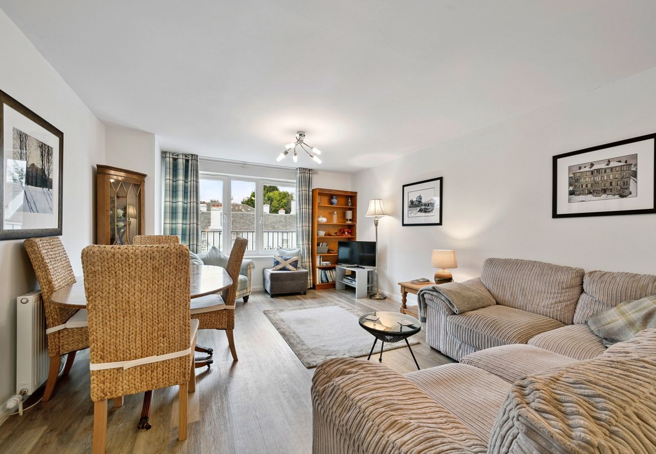 Apartment in Balloch - Riverside View