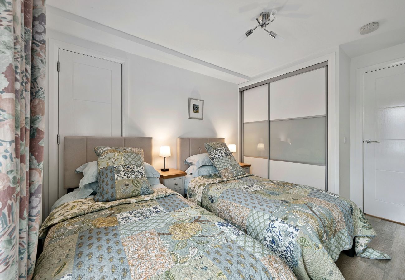 Apartment in Balloch - Riverside View