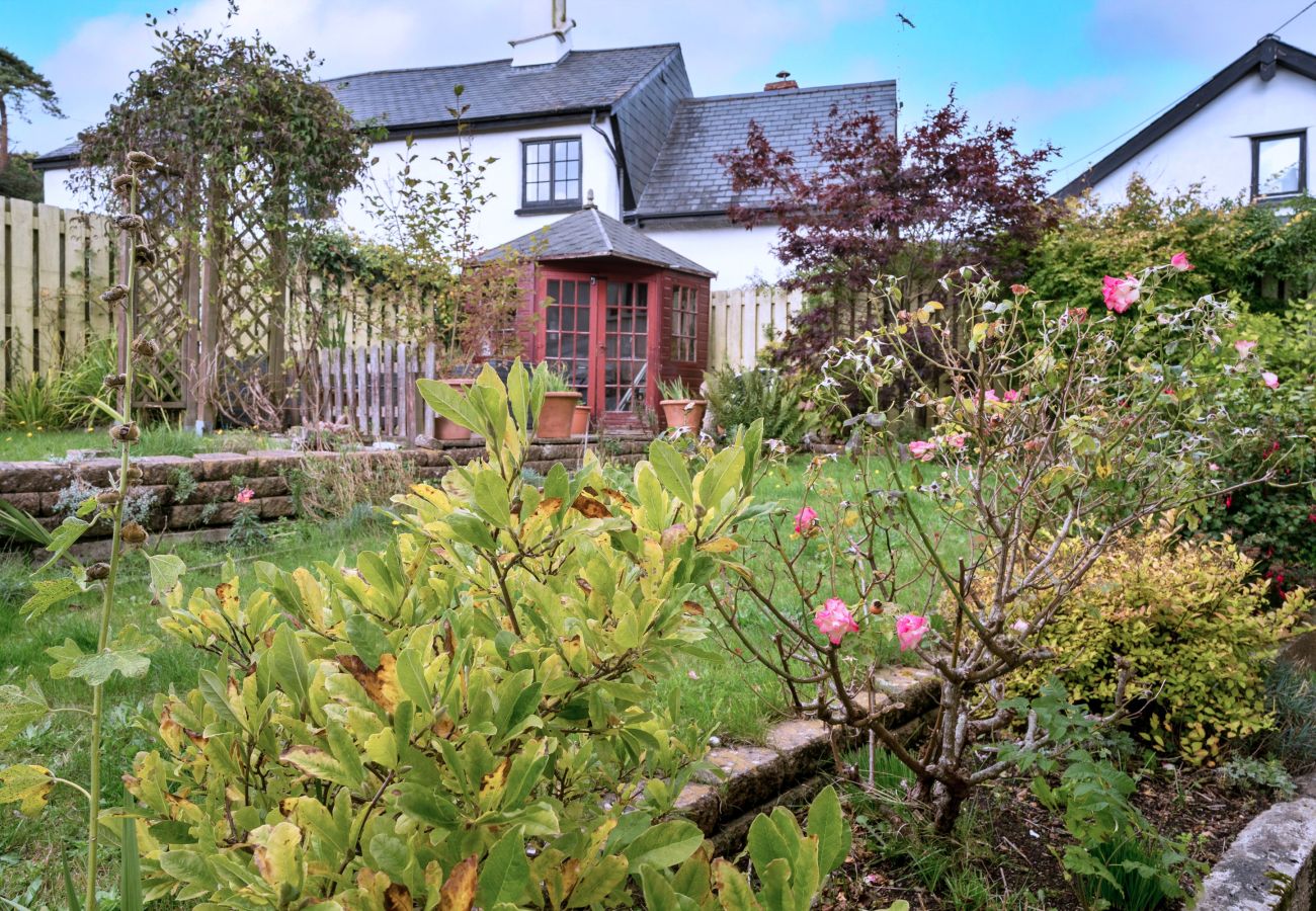 Cottage in Exbourne - Town Farm Cottage
