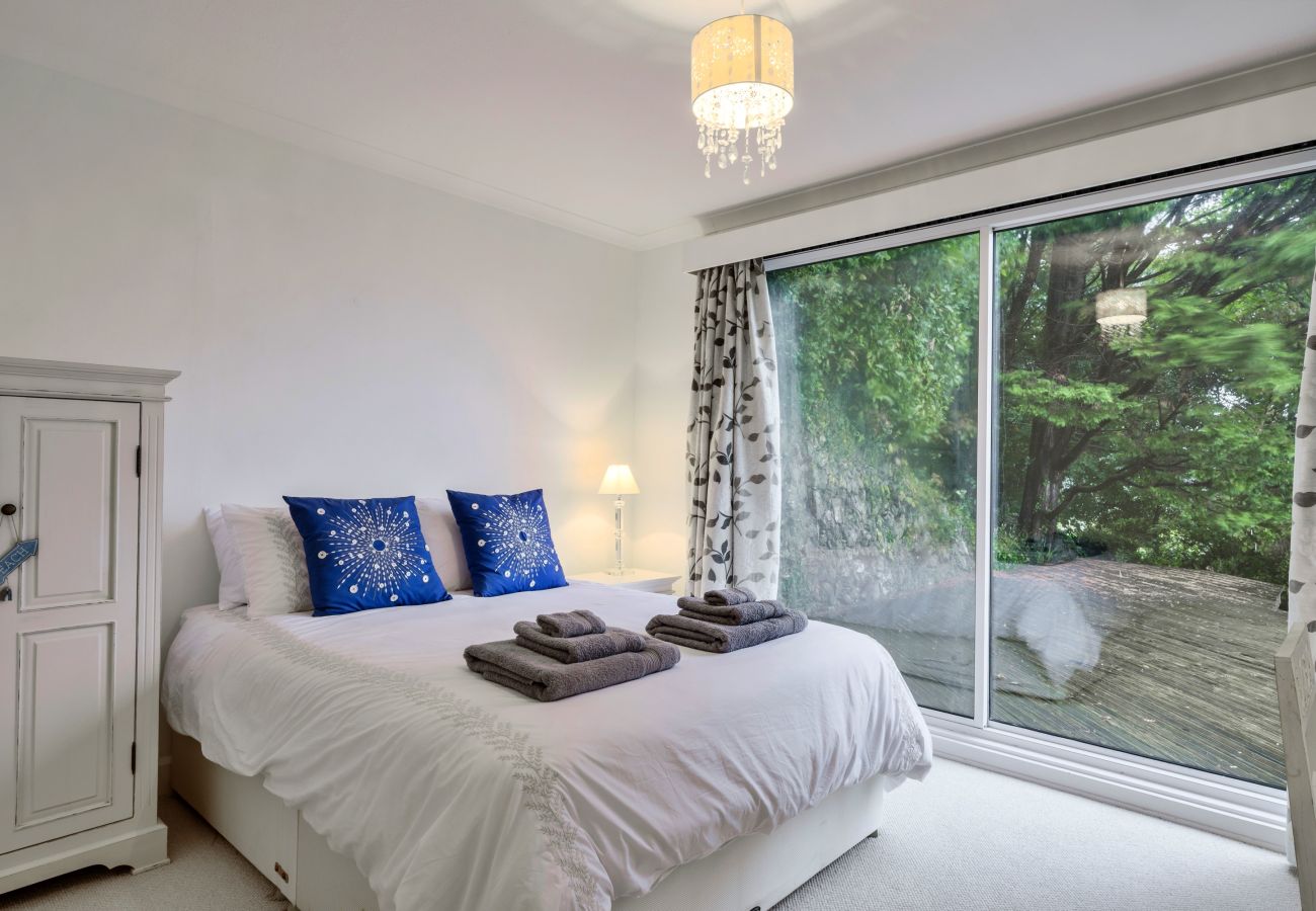 Apartment in Salcombe - Furzehill