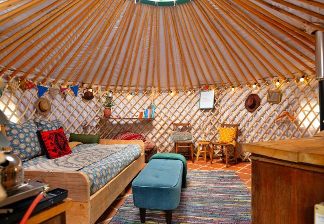Chalet in Dolgellau - Pandy Mongolian Yurt Chalet in Dolgellau - Pandy Mongolian Yurt