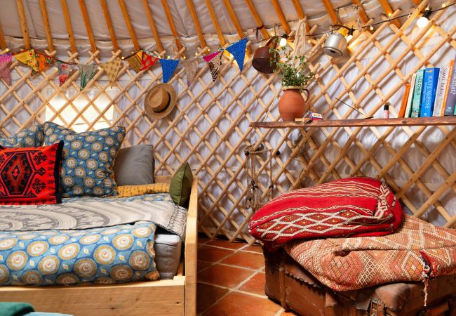 Chalet in Dolgellau - Pandy Mongolian Yurt Chalet in Dolgellau - Pandy Mongolian Yurt