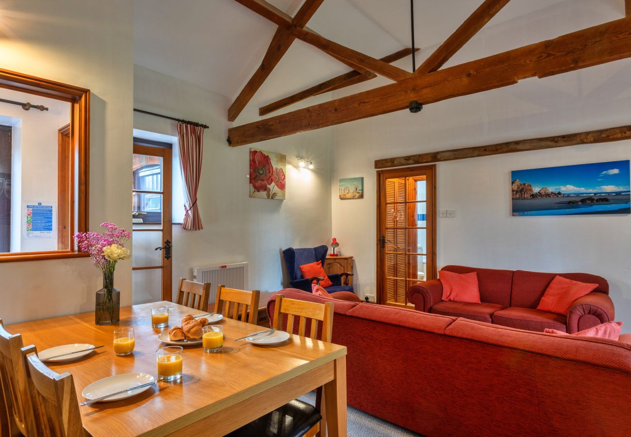 Cottage in Torrington - Warren Cottage, Stowford