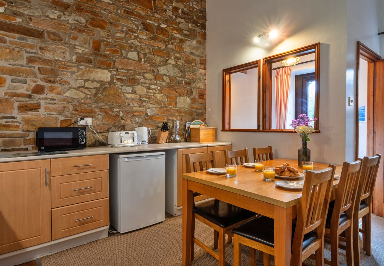 Cottage in Torrington - Warren Cottage, Stowford