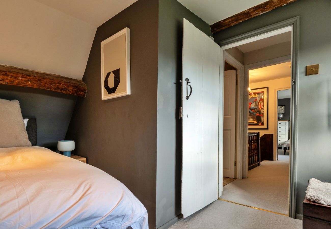 House in Lechlade - Morley House