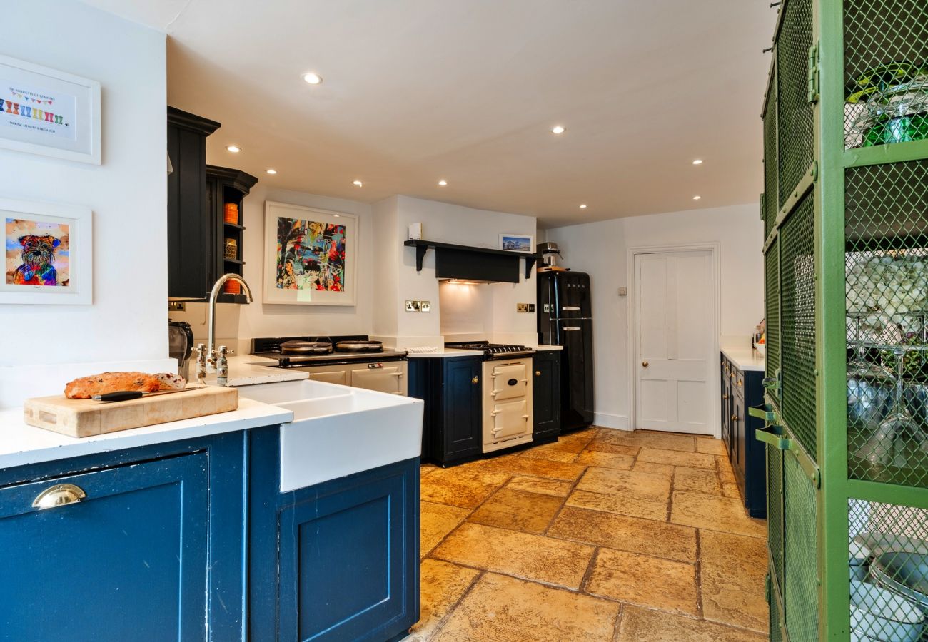 House in Lechlade - Morley House