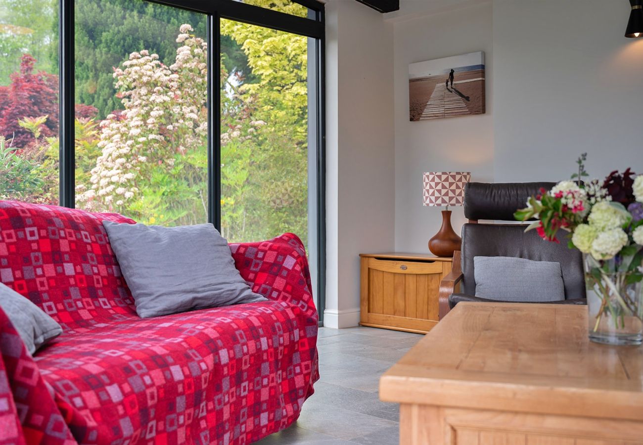 Bungalow in Harley - Yonder Castle Hill