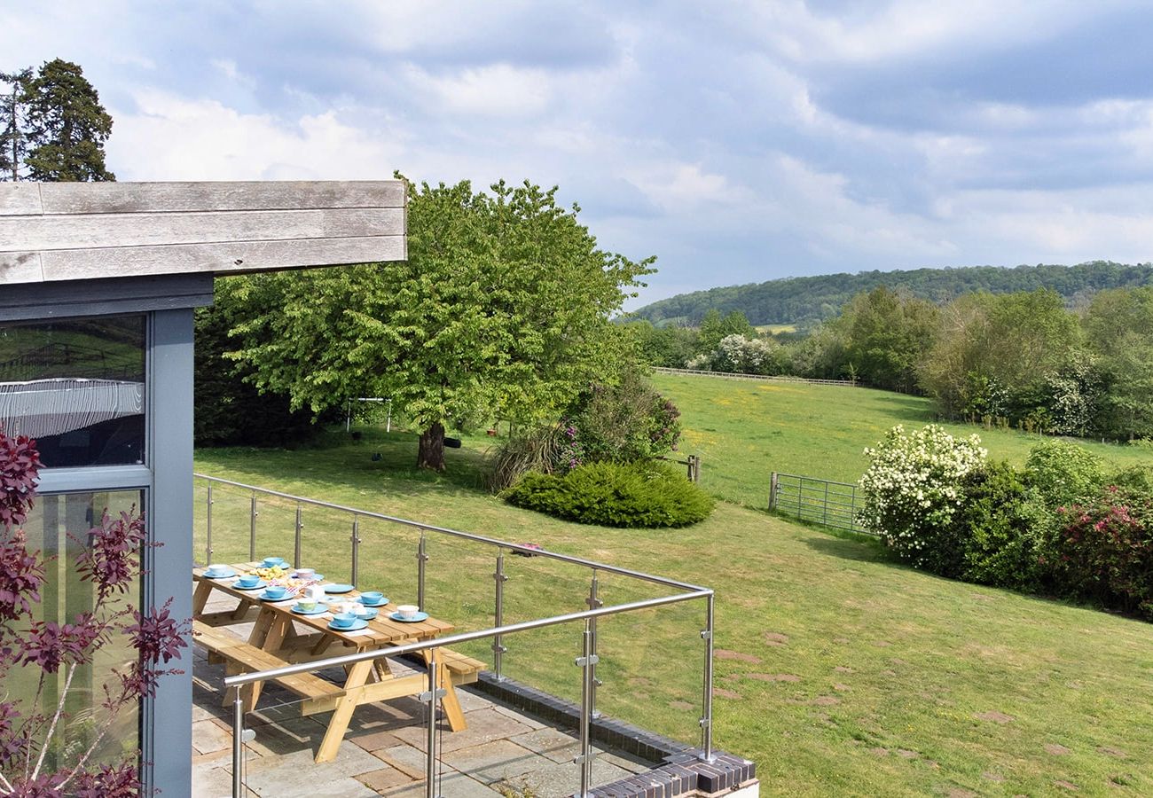 Bungalow in Harley - Yonder Castle Hill