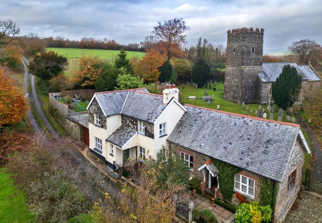 Cottage in Brayford - Church Side Annexe