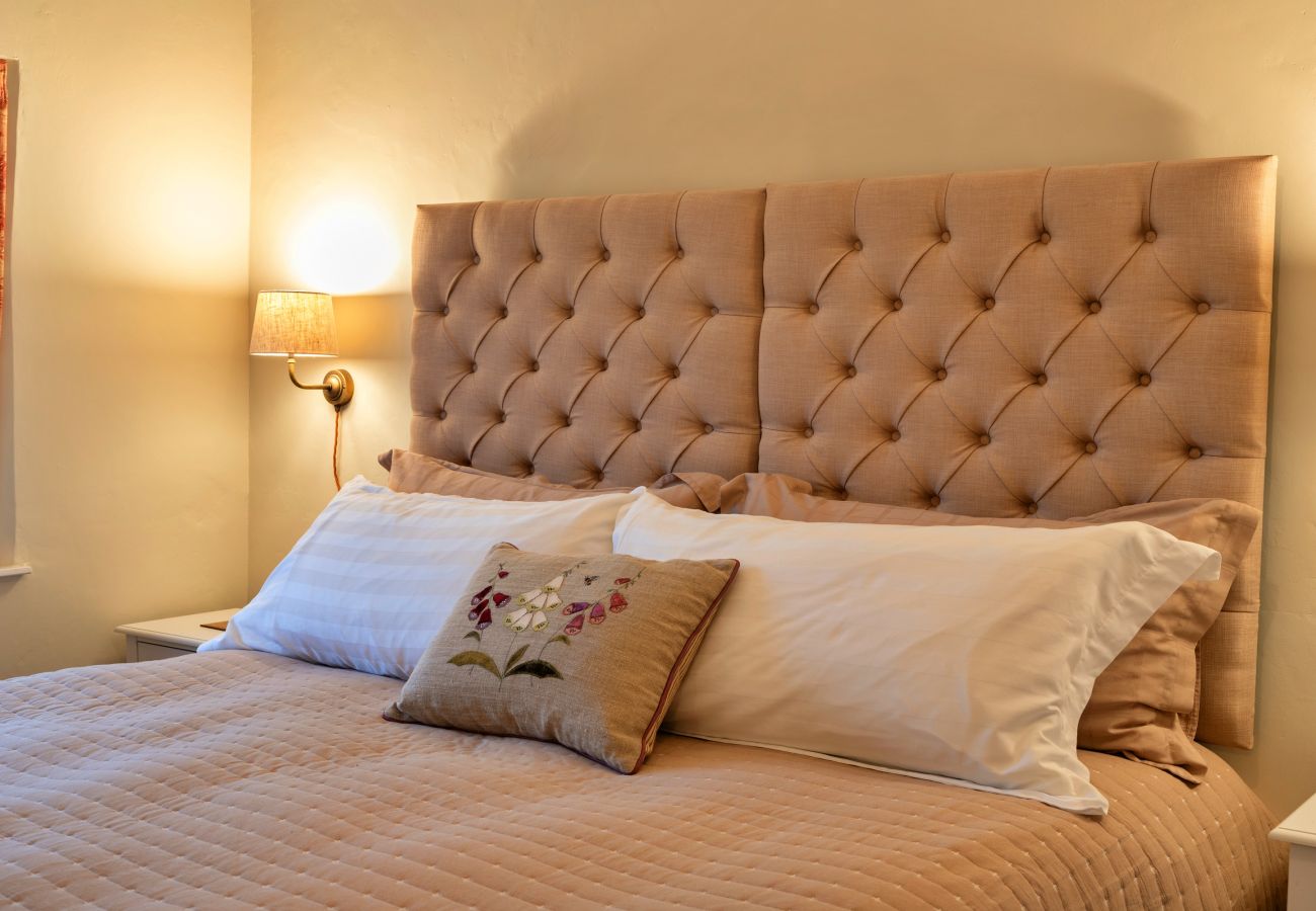 Cottage in Brayford - Church House Annexe