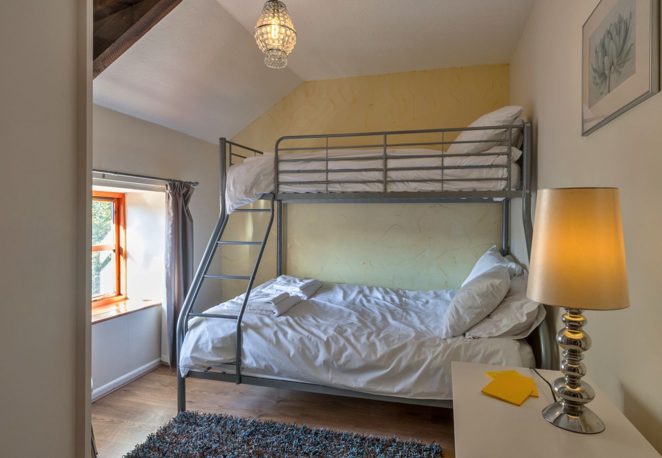 Cottage in Aylesbeare - Mill Cottage, Great Houndbeare Farm