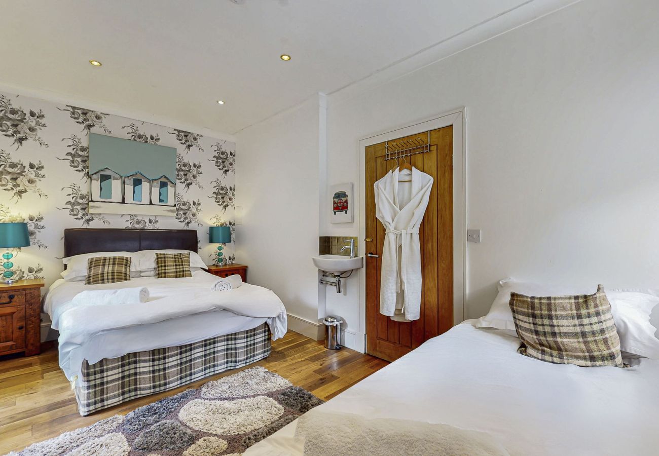 Cottage in Glendaruel - Garden Cottage at Ormidale House