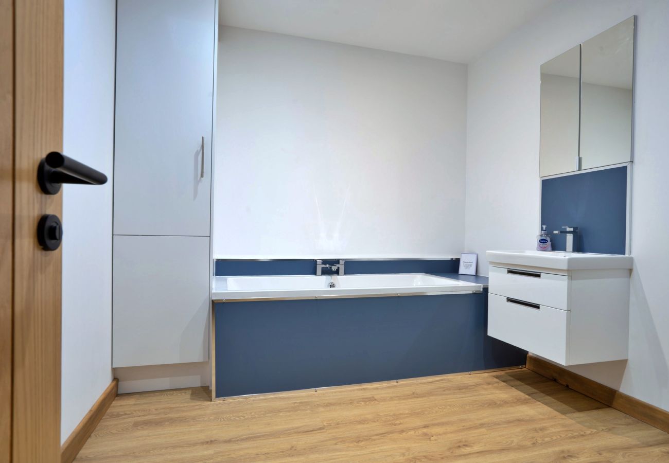 House in Longford - Courtyard View at Longford