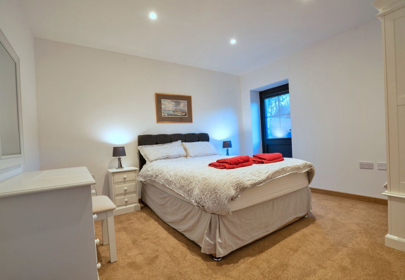 House in Longford - Courtyard View at Longford