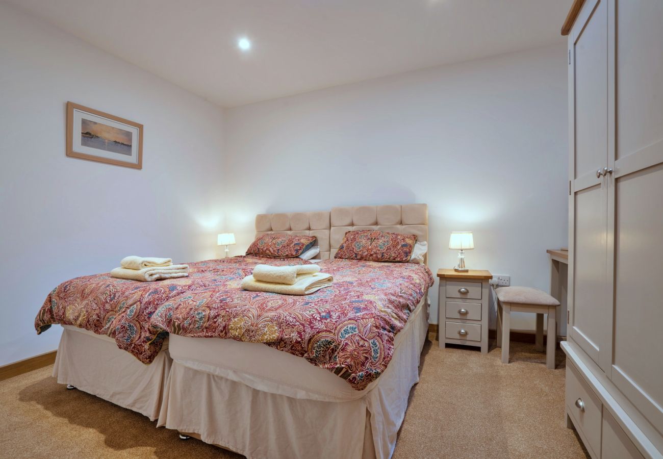 House in Longford - Courtyard View at Longford