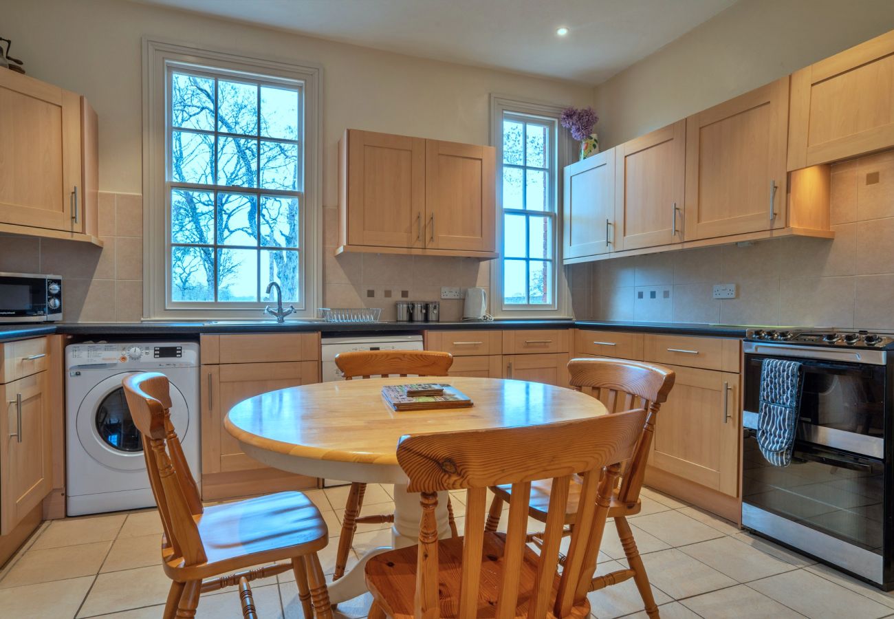 House in Longford - South Lodge at Longford