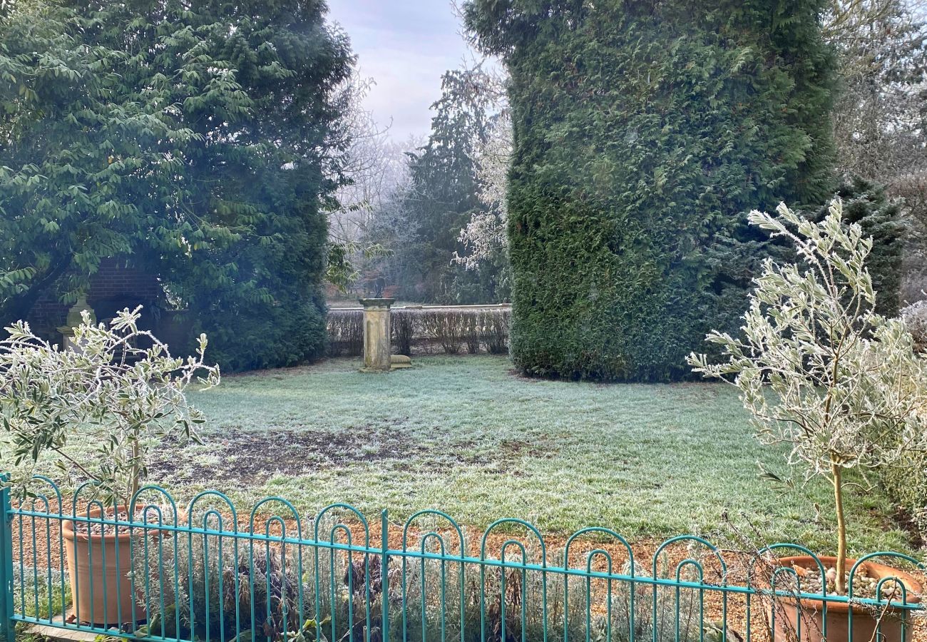 Cottage in Godmanchester - The Potting Shed at Island Hall