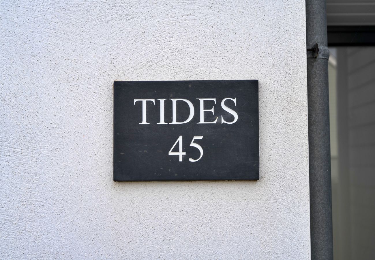 House in Westward Ho - Tides 45