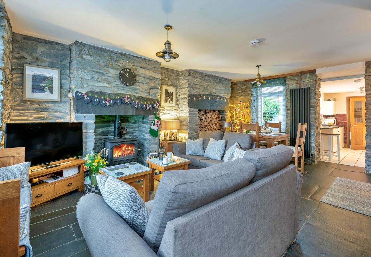 House in Blaenau Ffestiniog - Garreg Ddu