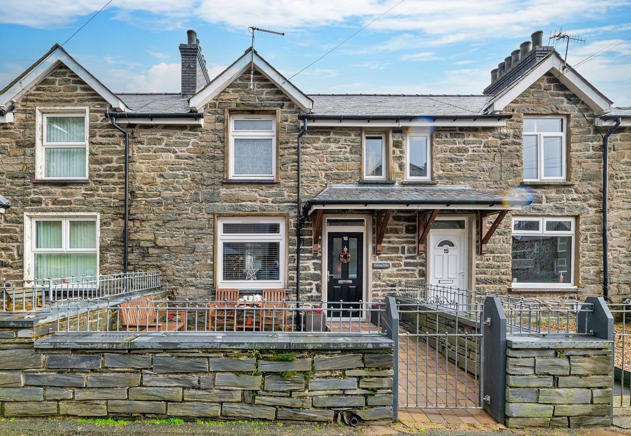 House in Blaenau Ffestiniog - Garreg Ddu