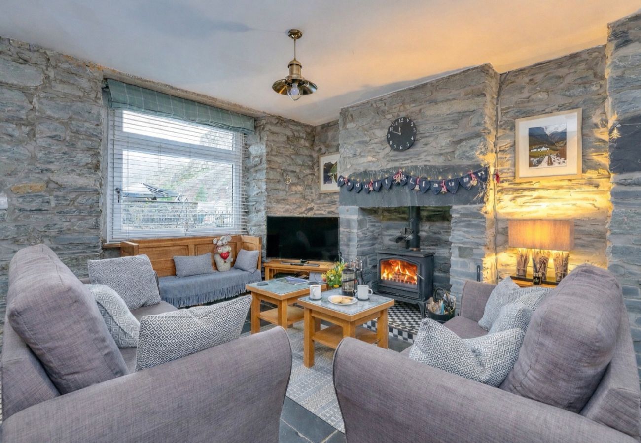 House in Blaenau Ffestiniog - Garreg Ddu