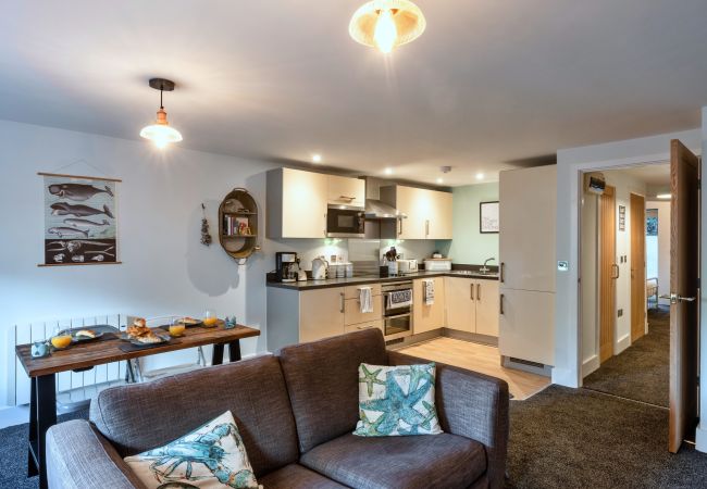 Apartment in Fowey - Pobble's Place