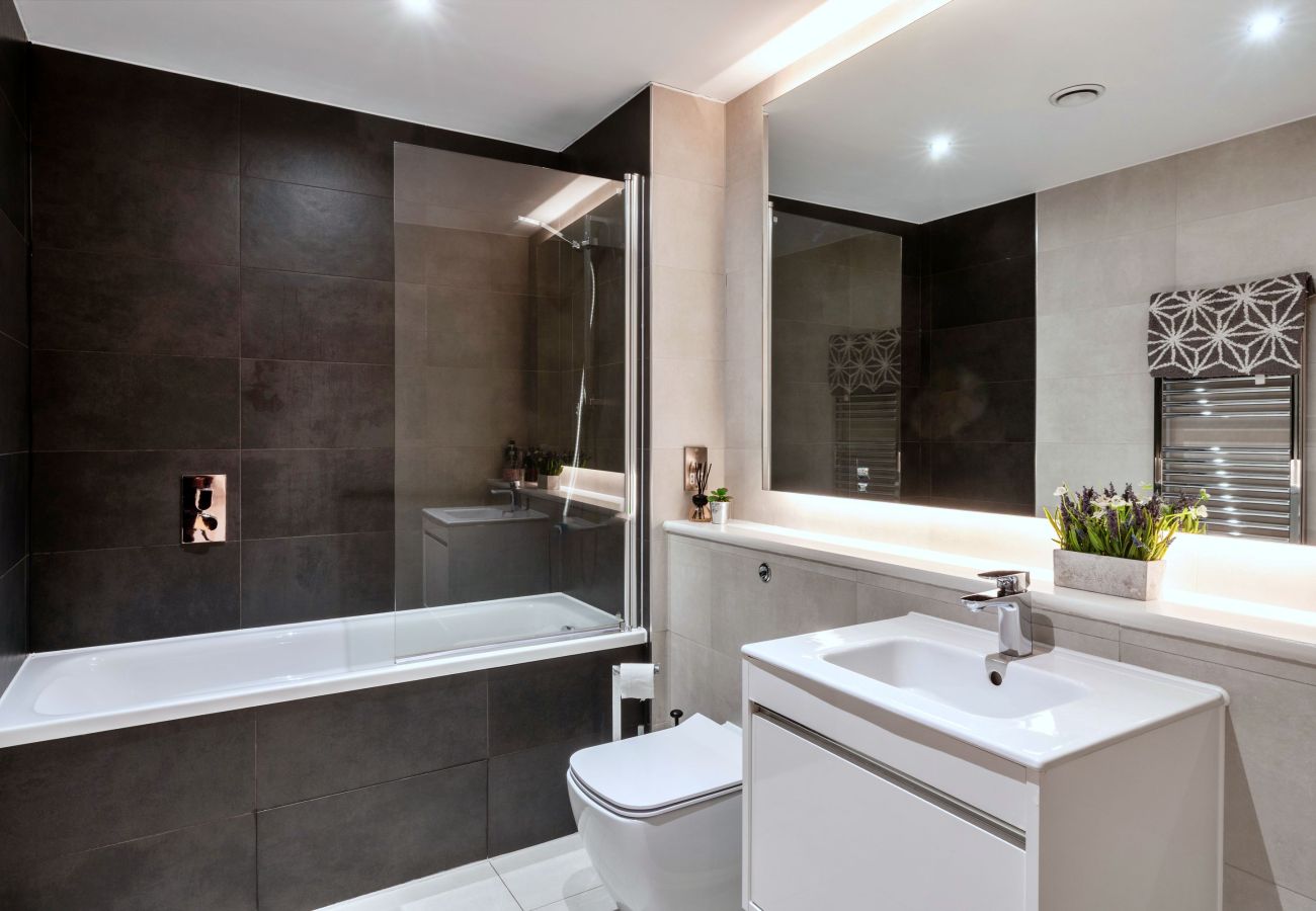 Apartment in Plymouth - Plymouth Residence