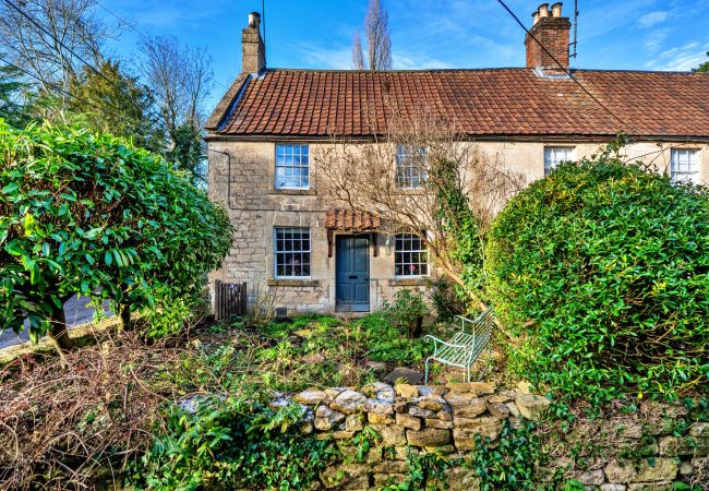 Cottage in Wingfield - Flittermouse Cottage