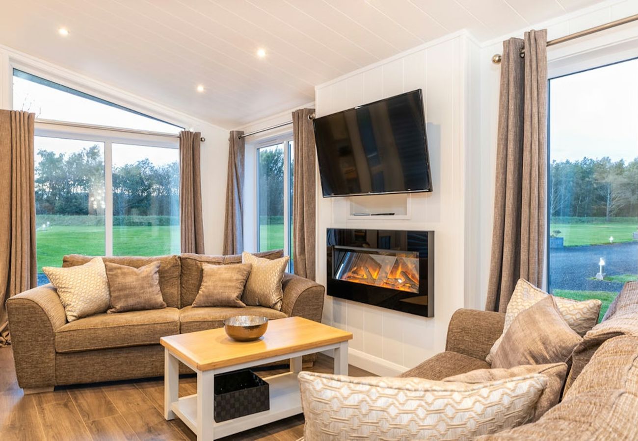 Chalet in Errol - Silverwood Family Lodge