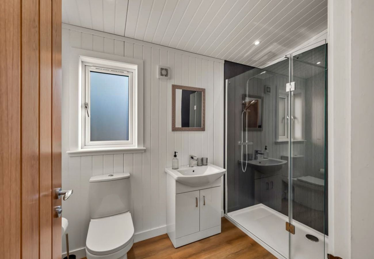 Chalet in Errol - Silverwood Deluxe Chalet