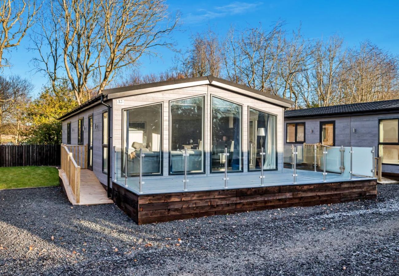 Chalet in Errol - Silverwood Deluxe Chalet