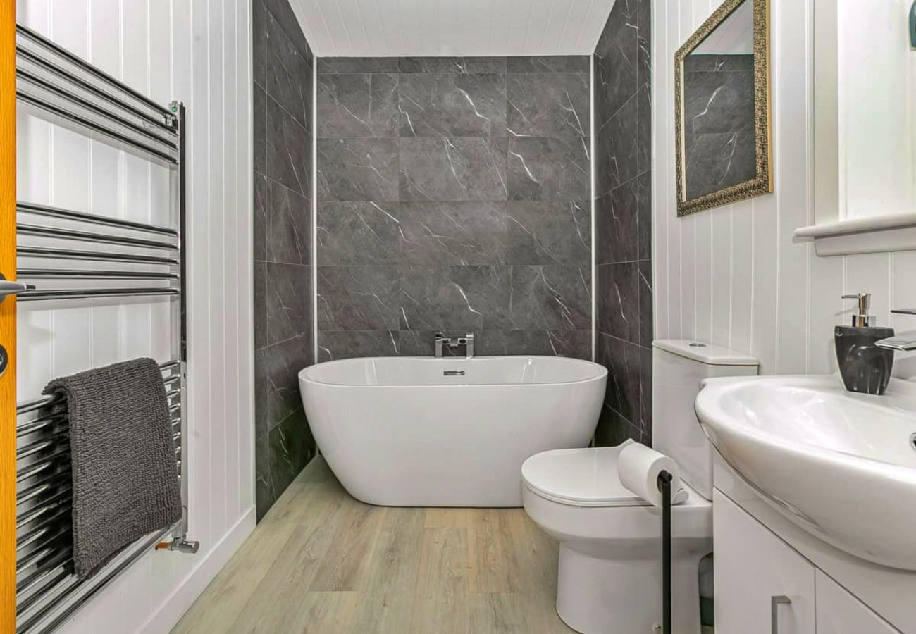 Chalet in Errol - Silverwood Junior Chalet